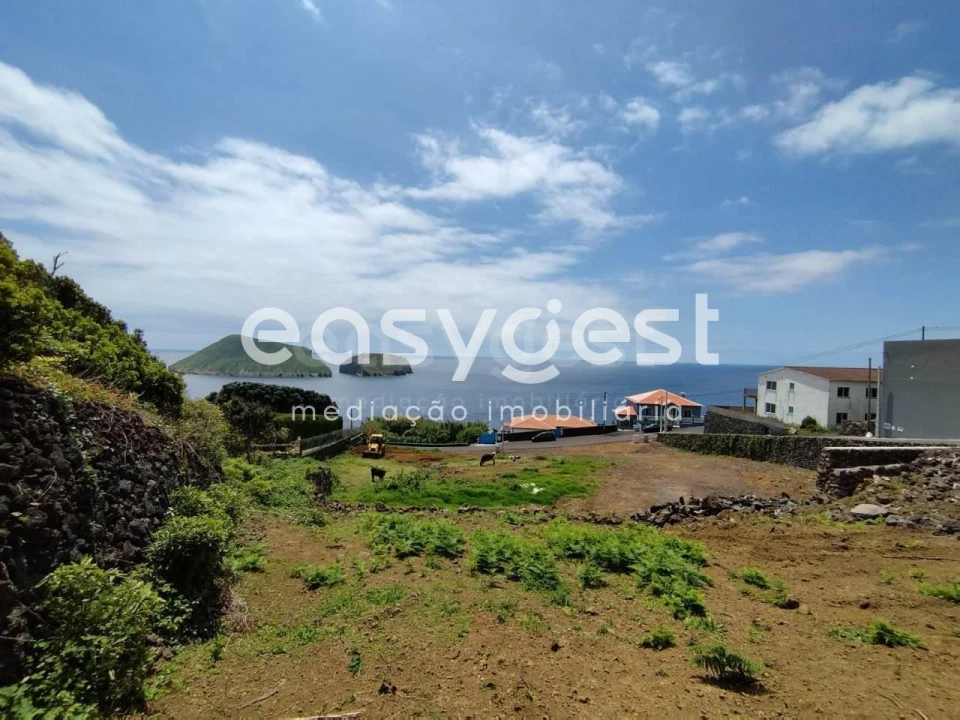 Terreno para Venda em Feteira Foto 9