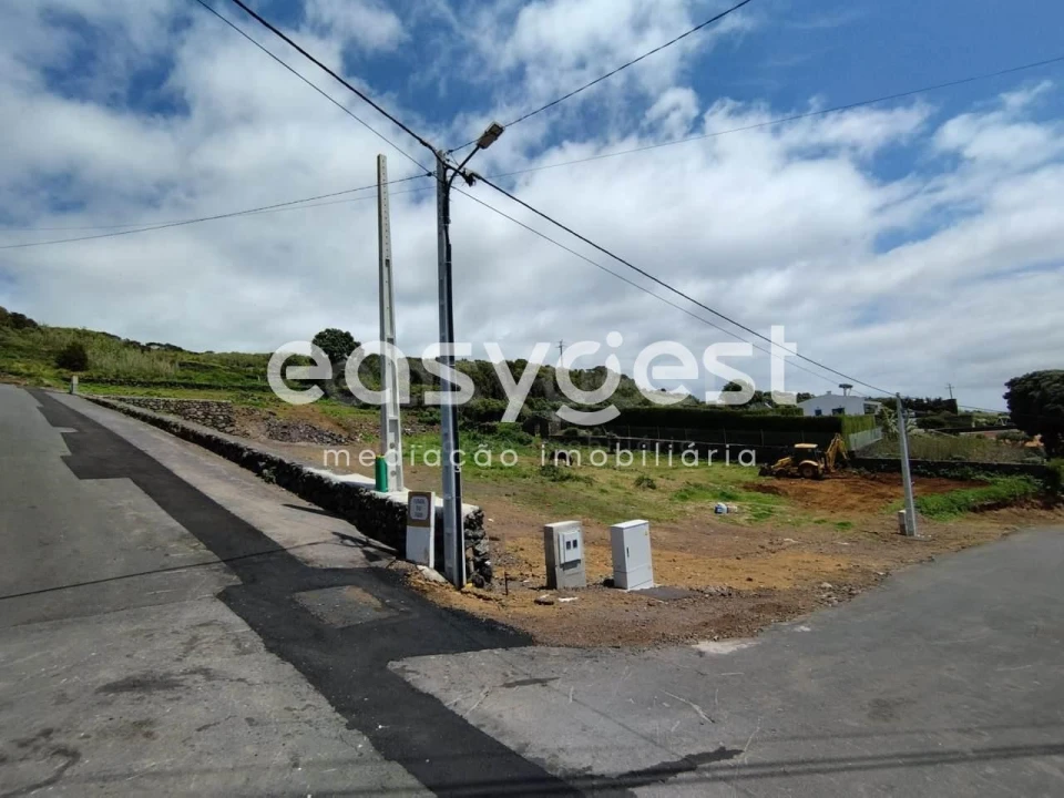 Terreno para Venda em Feteira Foto 17