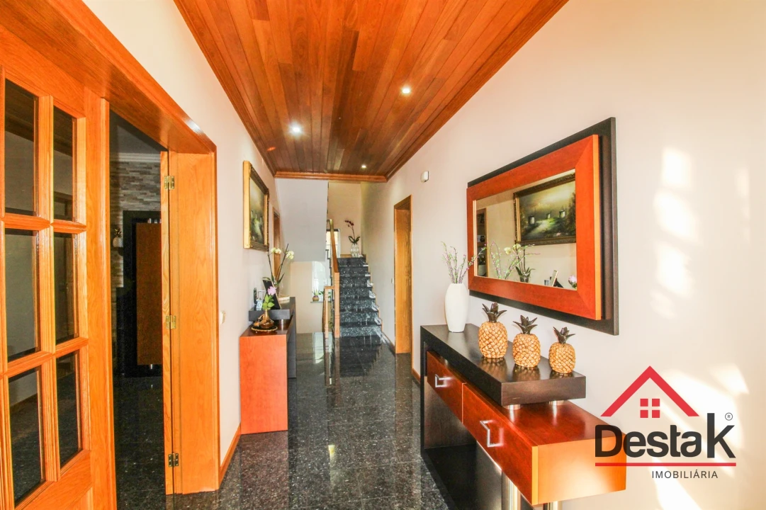 Moradia T5 para Venda em São Pedro do Sul, Várzea e Baiões Foto 7