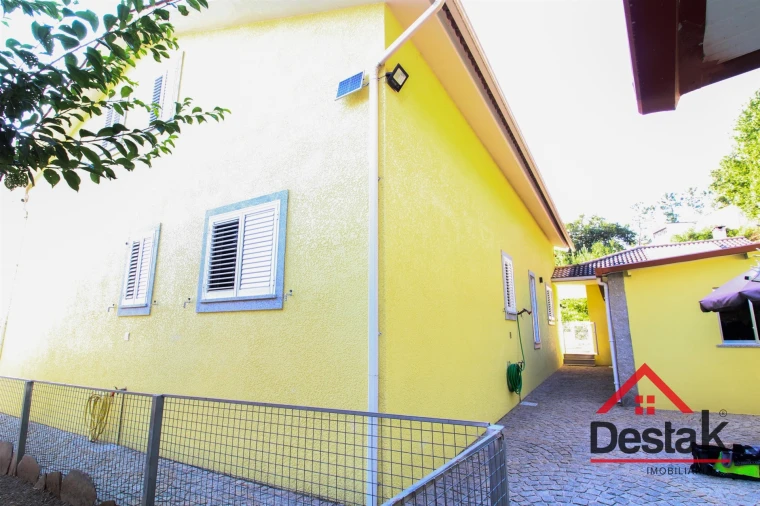 Moradia T5 para Venda em São Pedro do Sul, Várzea e Baiões Foto 52