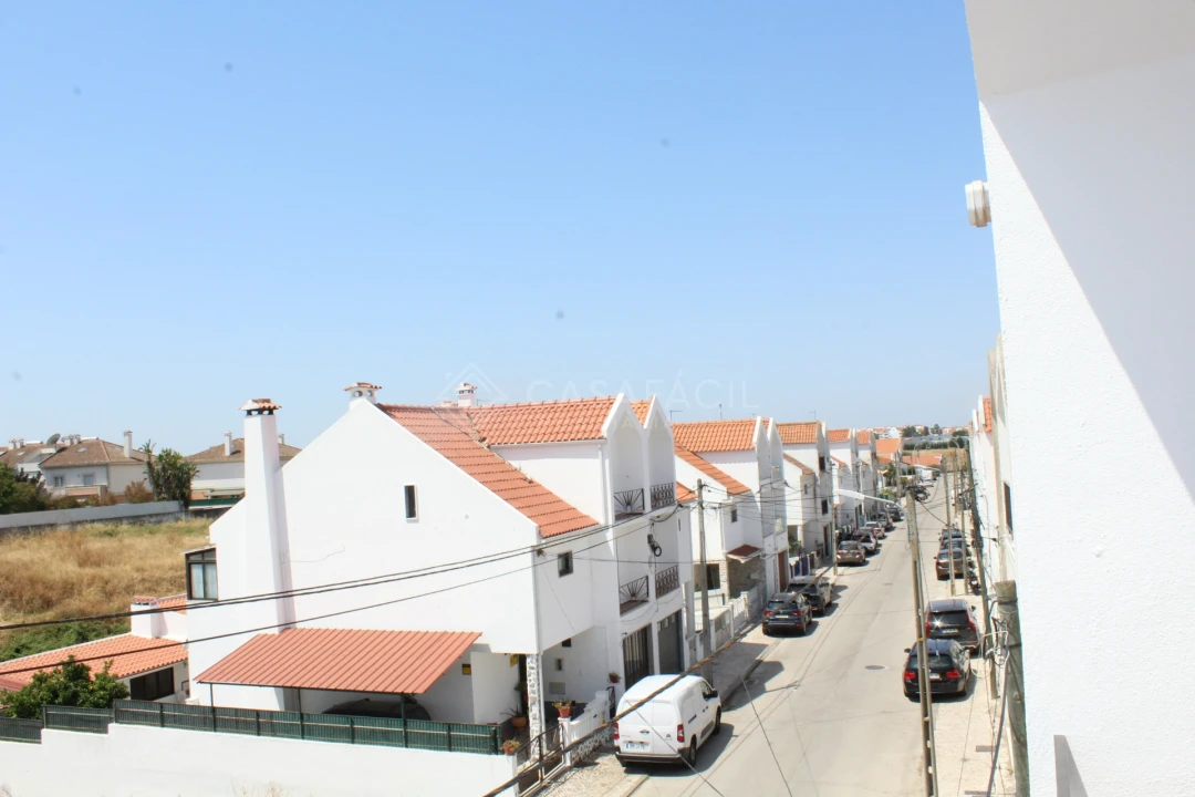 Moradia T3 para Arrendamento em Alcochete Foto 13