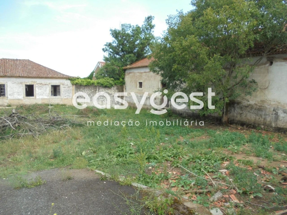 Moradia T6 para Venda em Santa Margarida da Coutada Foto 4