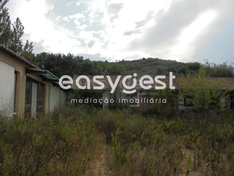 Moradia T6 para Venda em Santa Margarida da Coutada Foto 10