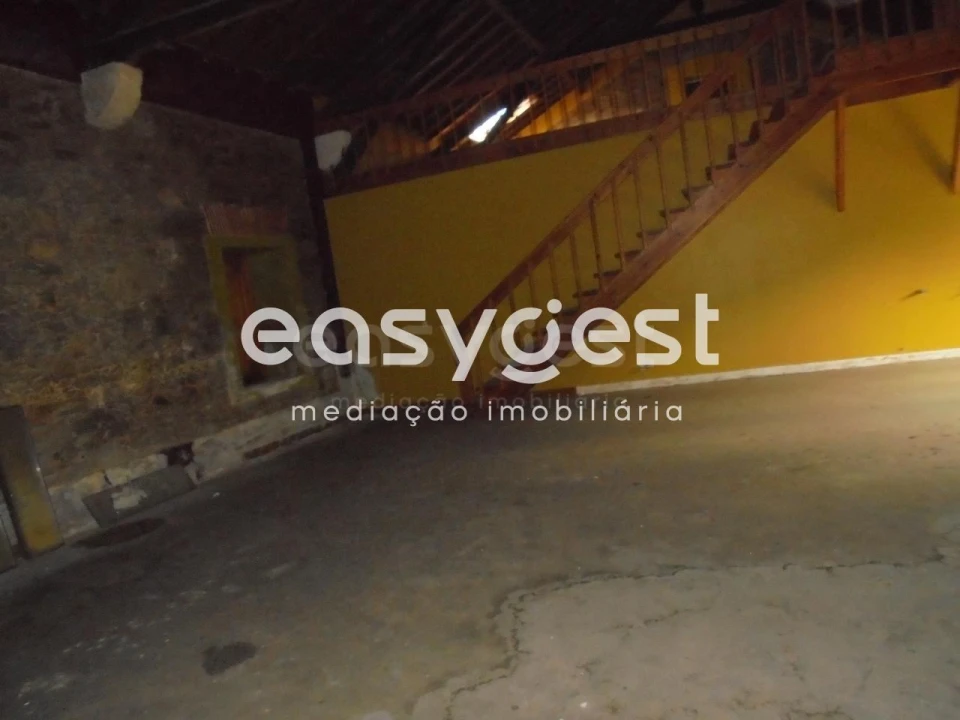 Moradia T6 para Venda em Santa Margarida da Coutada Foto 14