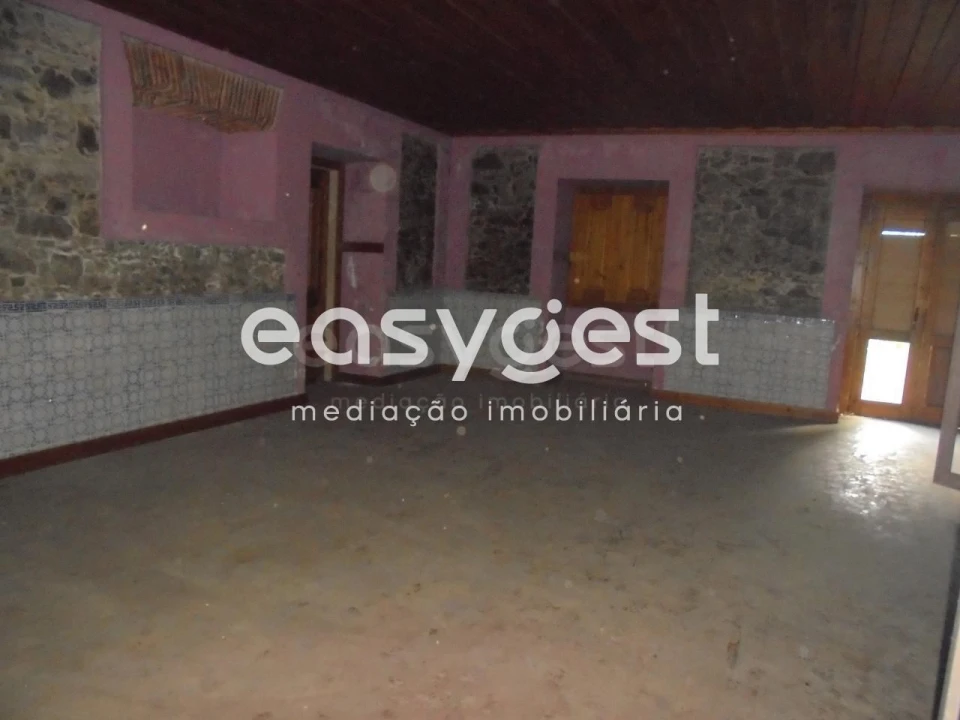 Moradia T6 para Venda em Santa Margarida da Coutada Foto 26