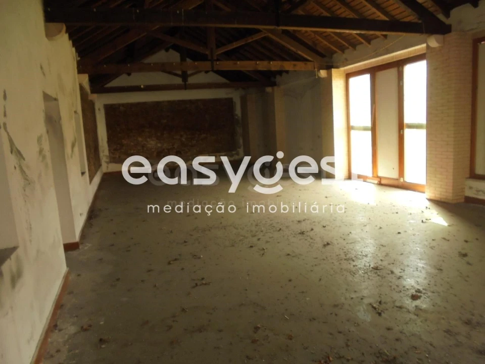 Moradia T6 para Venda em Santa Margarida da Coutada Foto 38