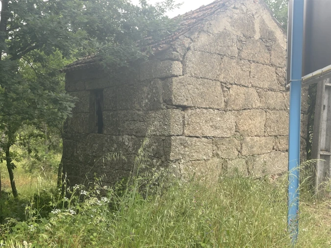 Terreno para Venda em Rio Torto e Lagarinhos Foto 2