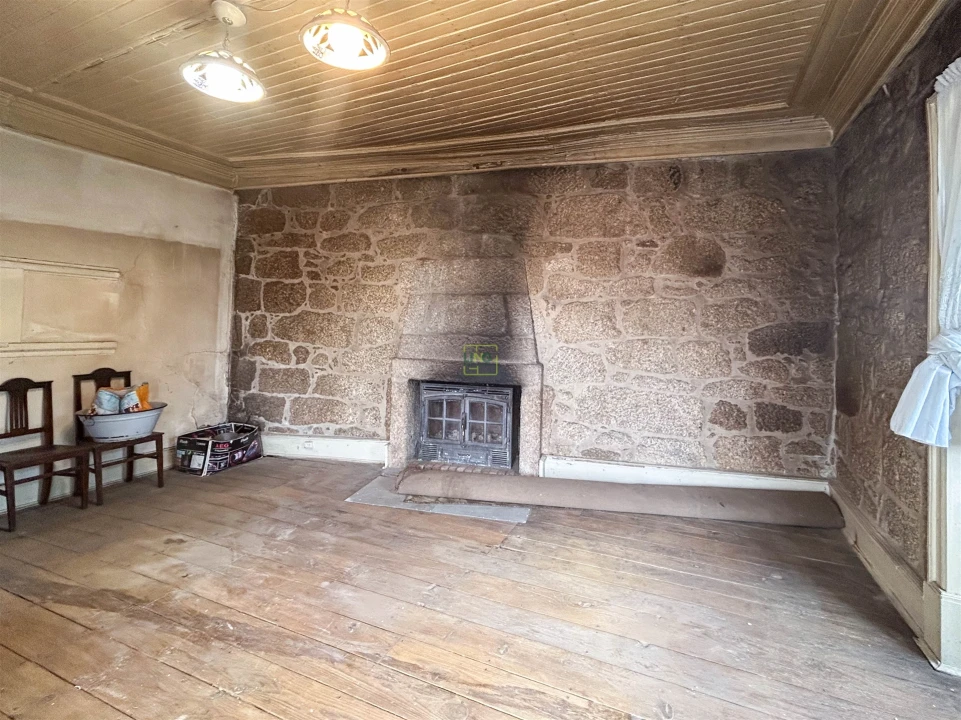 Moradia T5 para Venda em Alpedrinha Foto 51