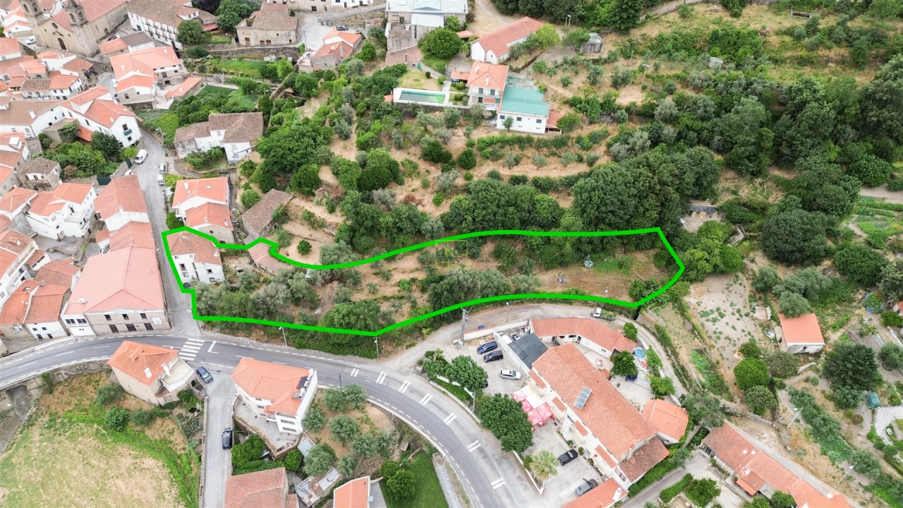 Moradia T5 para Venda em Alpedrinha Foto 11