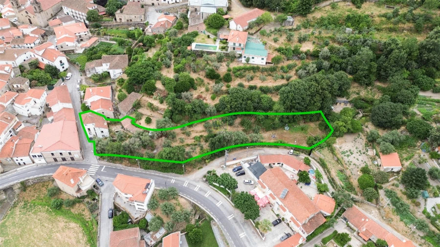 Moradia T5 para Venda em Alpedrinha Foto 11