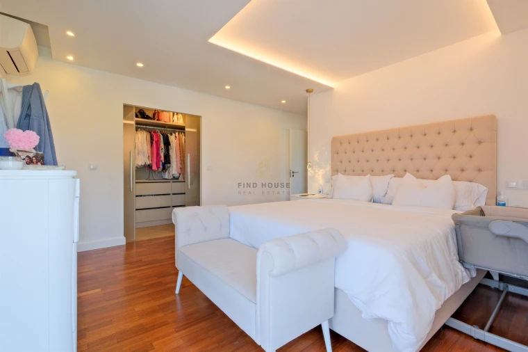 Moradia T5 para Venda em Algueirão-Mem Martins Foto 34