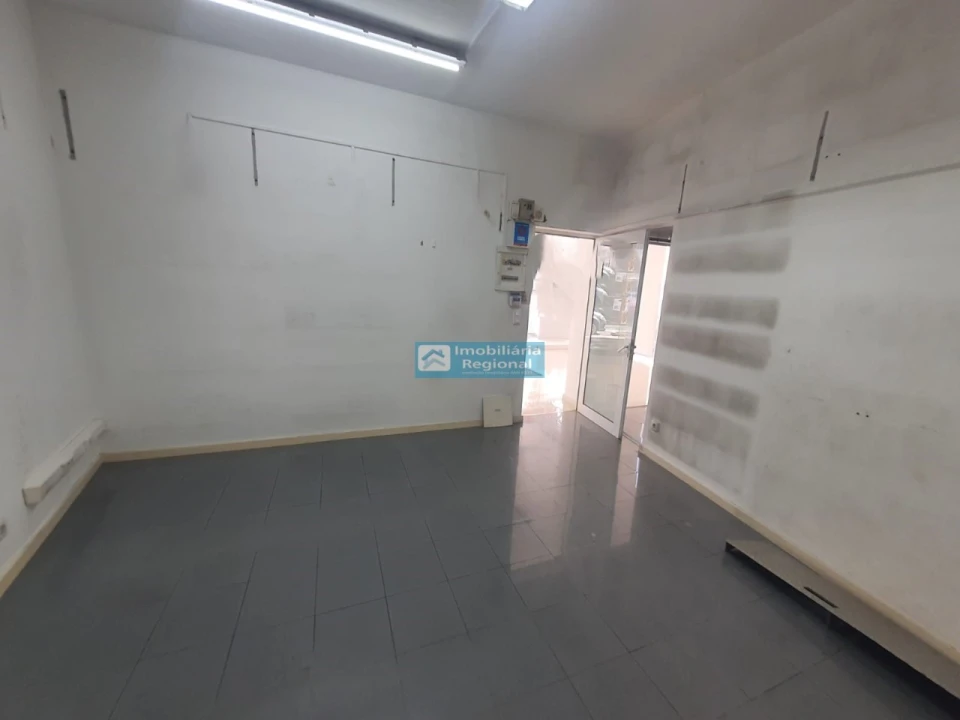 Loja para Arrendamento em Funchal (Se) Foto 10