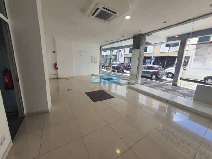 Loja para Arrendamento em Funchal (Se) Foto 15