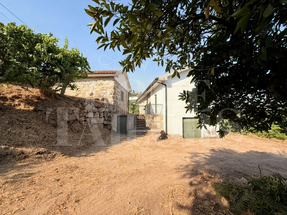 Moradia T3 para Venda em Vila Boa de Quires e Maureles Foto 20