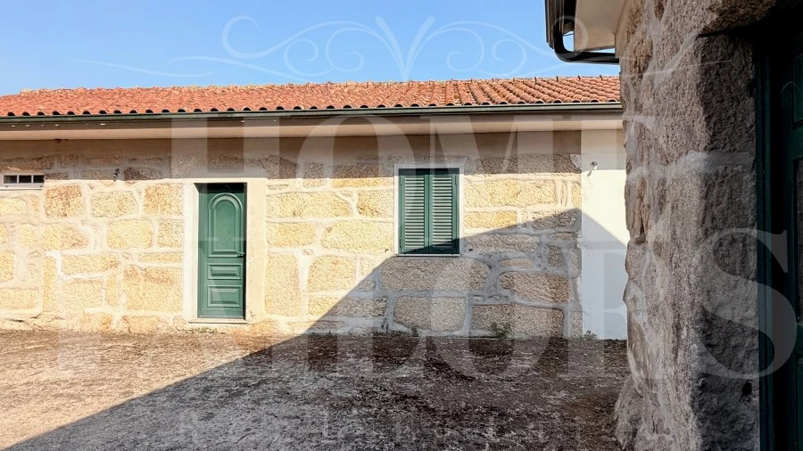 Moradia T3 para Venda em Vila Boa de Quires e Maureles