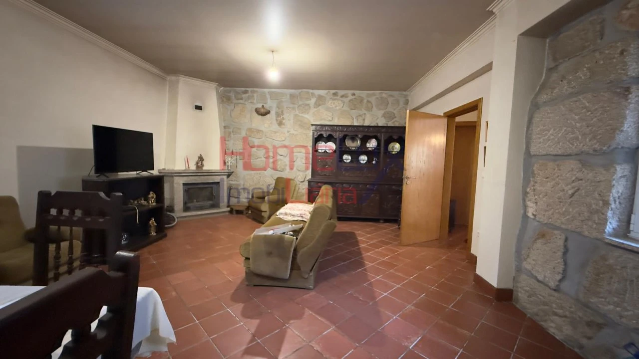 Moradia T6 para Venda em São Pedro do Sul, Várzea e Baiões Foto 12