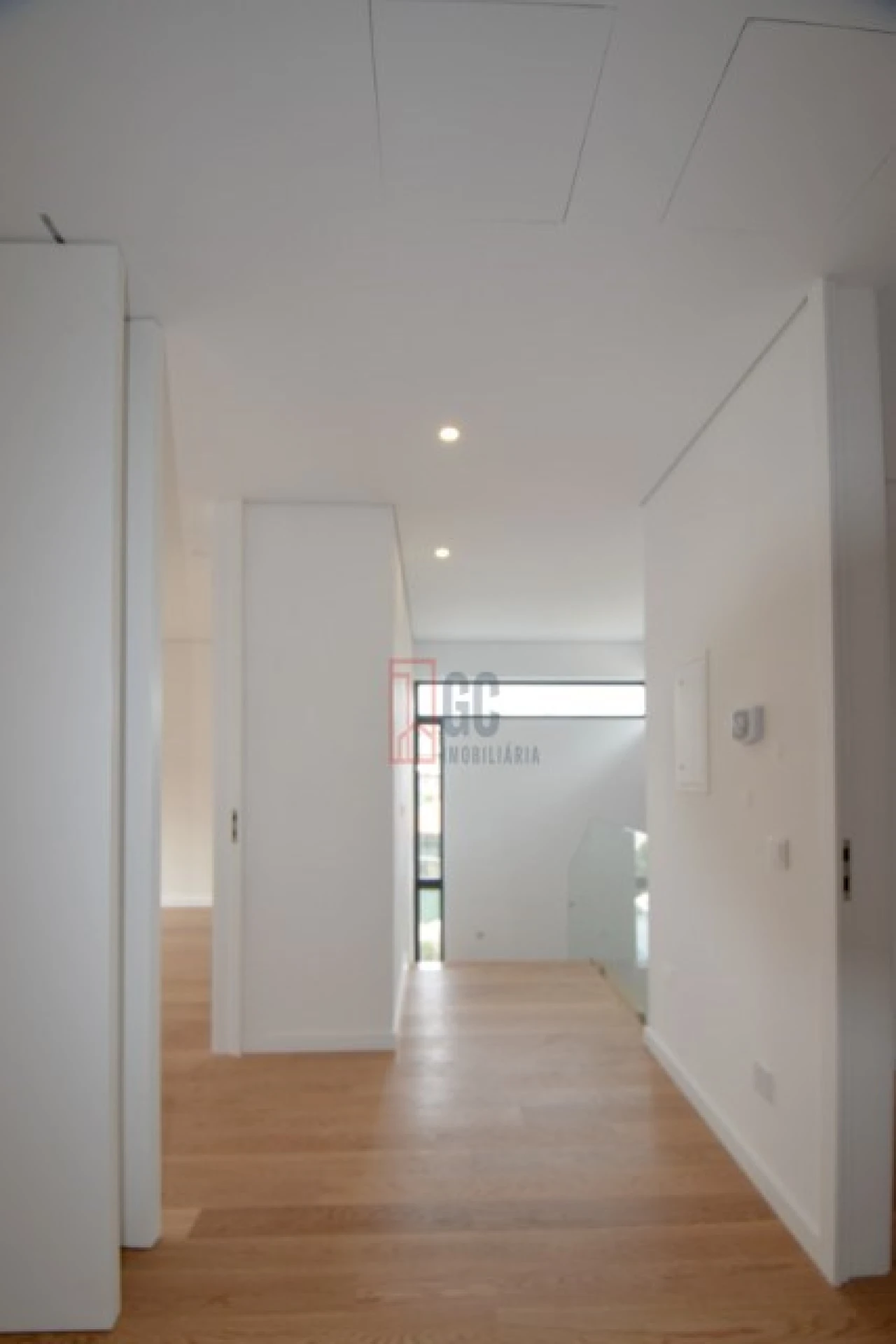 Moradia T3 para Venda em Oliveira do Douro Foto 32