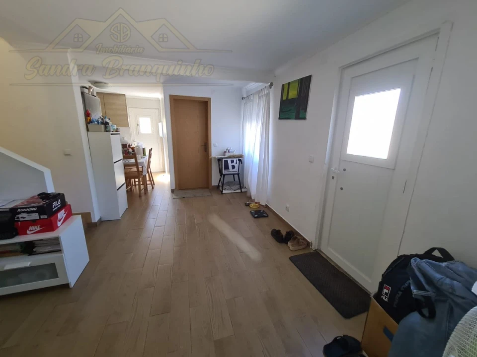 Moradia T2 para Venda em Santa Maria, São Pedro e Matacães Foto 14