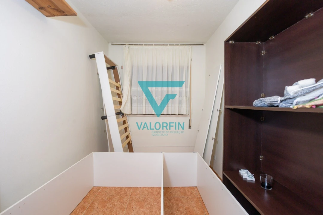 Moradia T5 para Venda em Carnide Foto 14