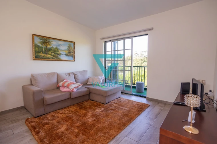 Moradia T5 para Venda em Carnide Foto 3