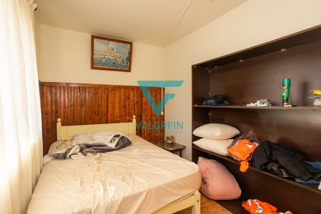 Moradia T5 para Venda em Carnide Foto 18