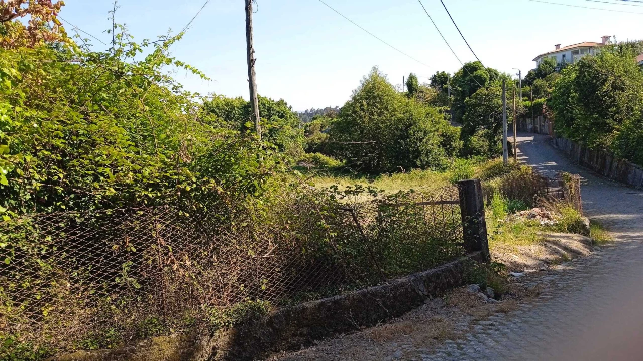 Terreno para Venda em Areias de Vilar e Encourados Foto 4