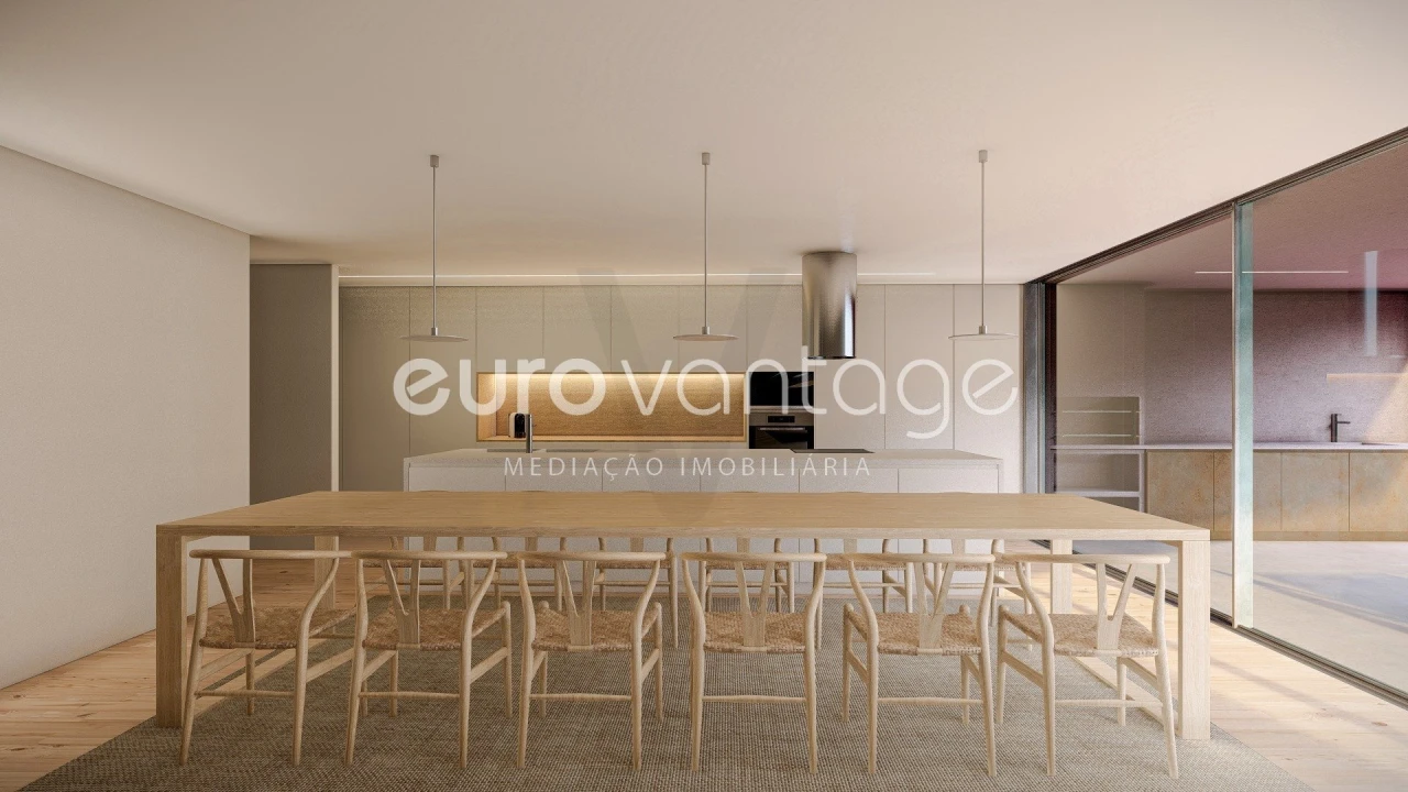 Moradia T4 para Venda em Santiago da Guarda Foto 9