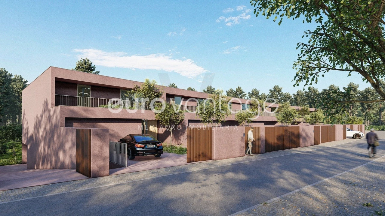 Moradia T4 para Venda em Santiago da Guarda Foto 17