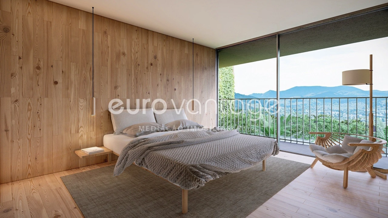 Moradia T4 para Venda em Santiago da Guarda Foto 13