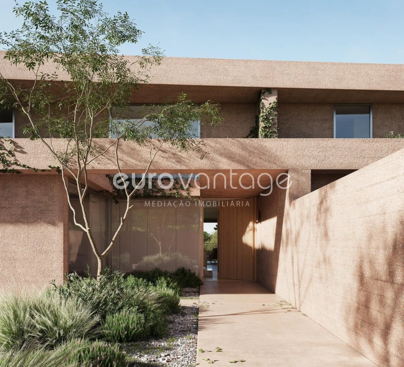 Moradia T4 para Venda em Santiago da Guarda Foto 3