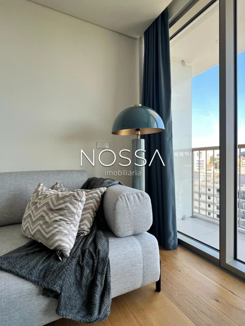 Apartamento T2 para Venda em Campolide