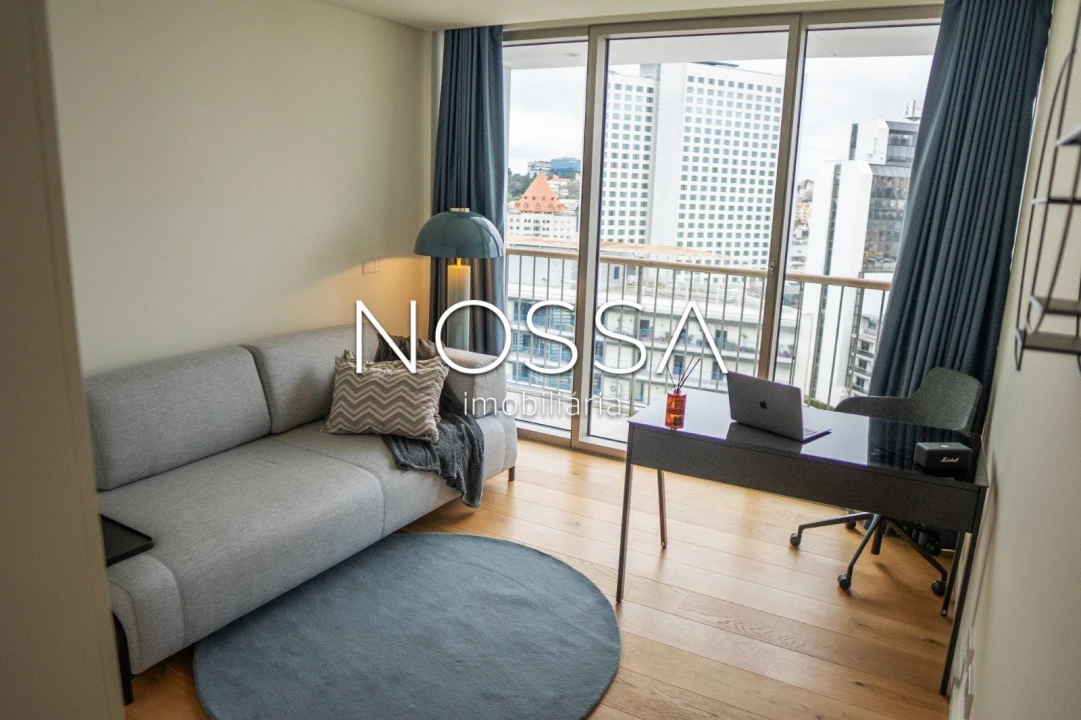 Apartamento T2 para Venda em Campolide Foto 14