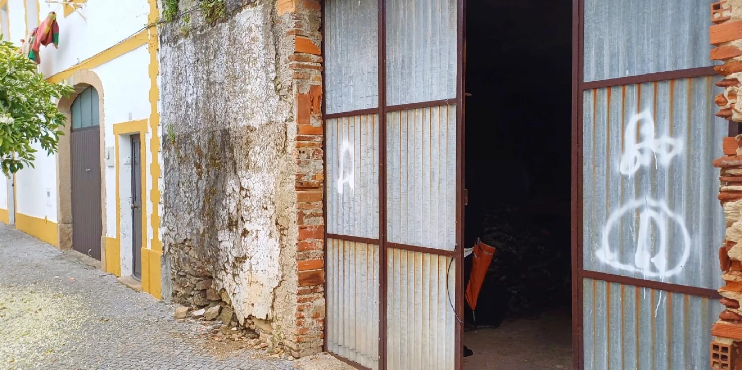 Moradia T2 para Venda em Alter do Chão Foto 11