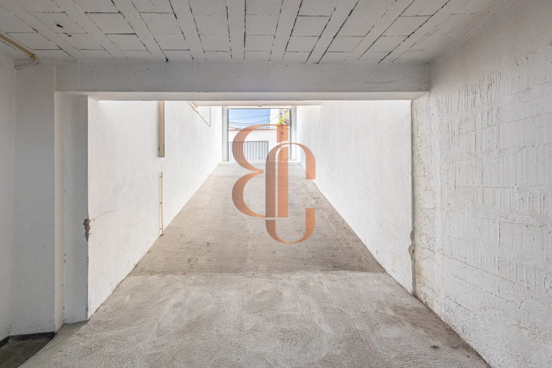 Garagem para Arrendamento em Almeirim Foto 4
