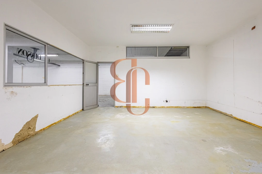 Garagem para Arrendamento em Almeirim Foto 14