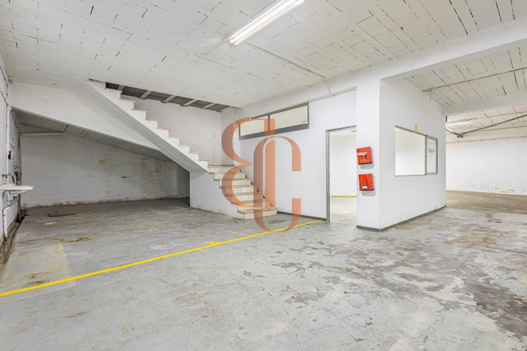 Garagem para Arrendamento em Almeirim Foto 10