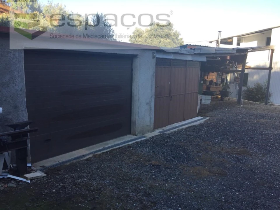 Moradia T4 para Venda em Lavacolhos Foto 7