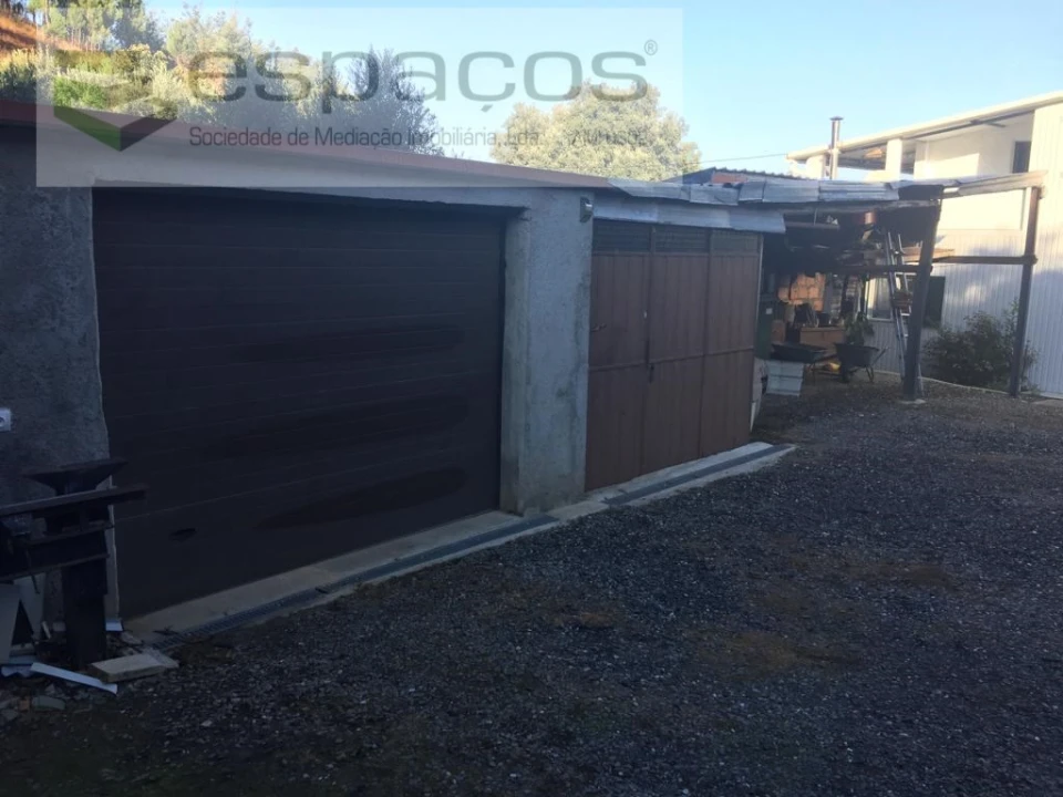 Moradia T4 para Venda em Lavacolhos Foto 15