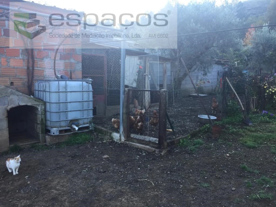 Moradia T4 para Venda em Lavacolhos Foto 44