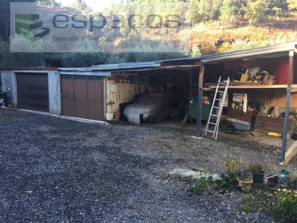 Moradia T4 para Venda em Lavacolhos Foto 46