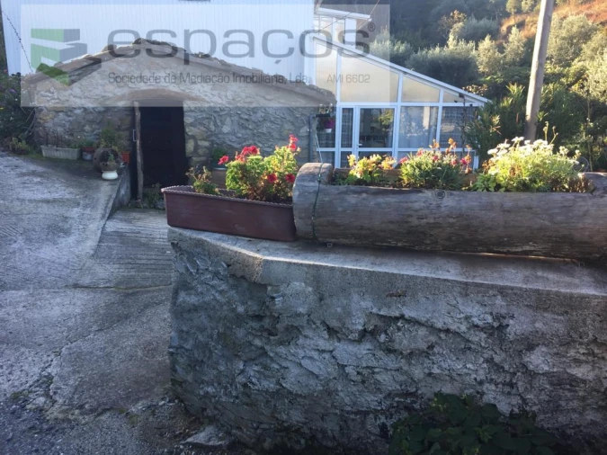 Moradia T4 para Venda em Lavacolhos Foto 22