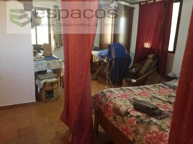 Moradia T4 para Venda em Lavacolhos Foto 35