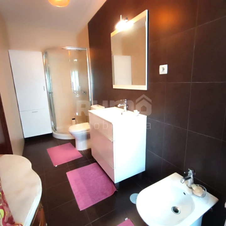 Moradia T4 para Venda em Geraz do Lima (Santa Maria, Santa Leocádia, Moreira), Deão Foto 22