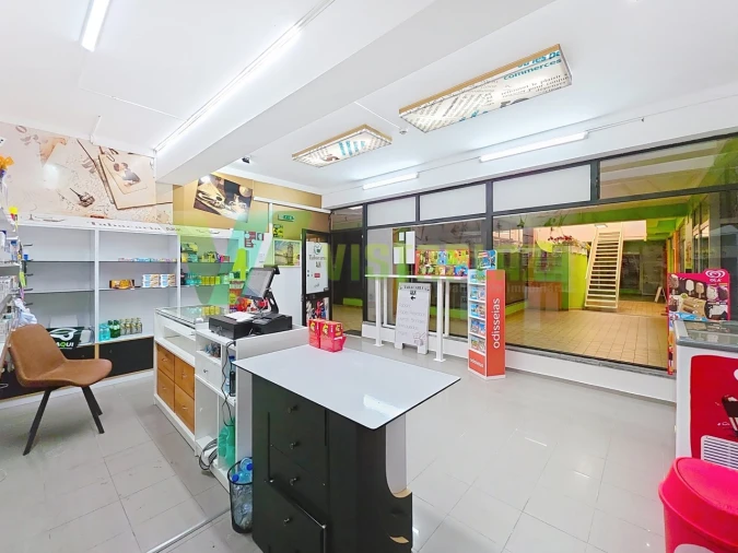 Loja para Venda em Portimão Foto 10