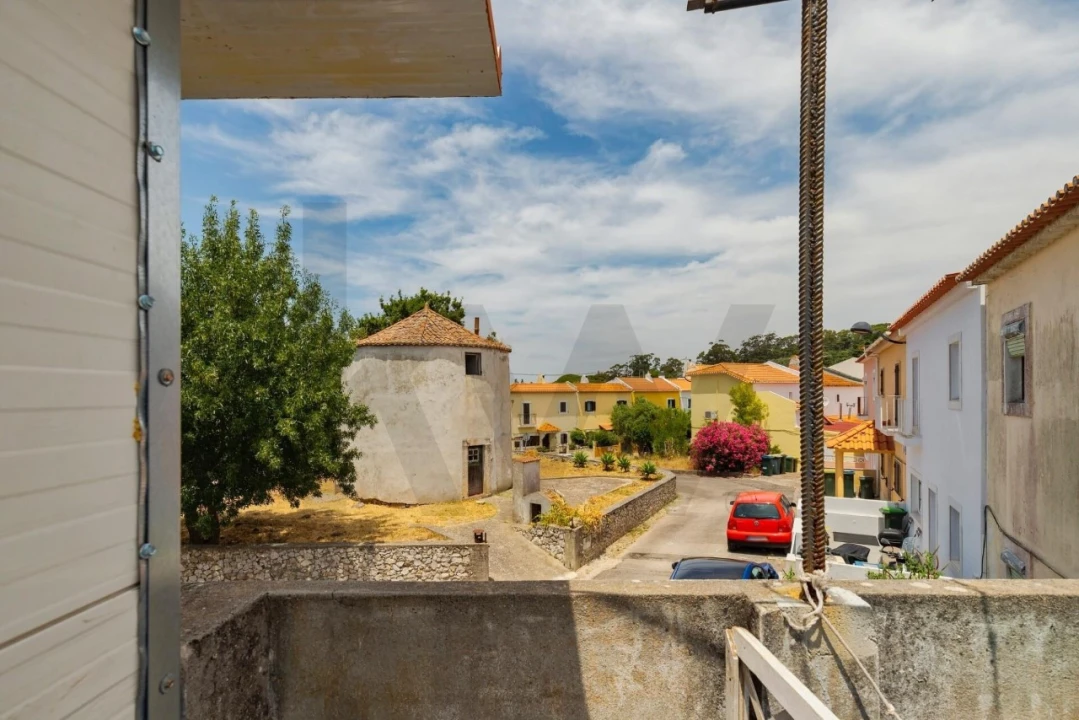 Moradia T4 para Venda em Ajuda Foto 19