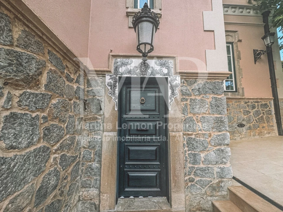 Moradia T6 para Venda em Santa Maria e São Miguel, São Martinho, São Pedro Penaferrim Foto 5