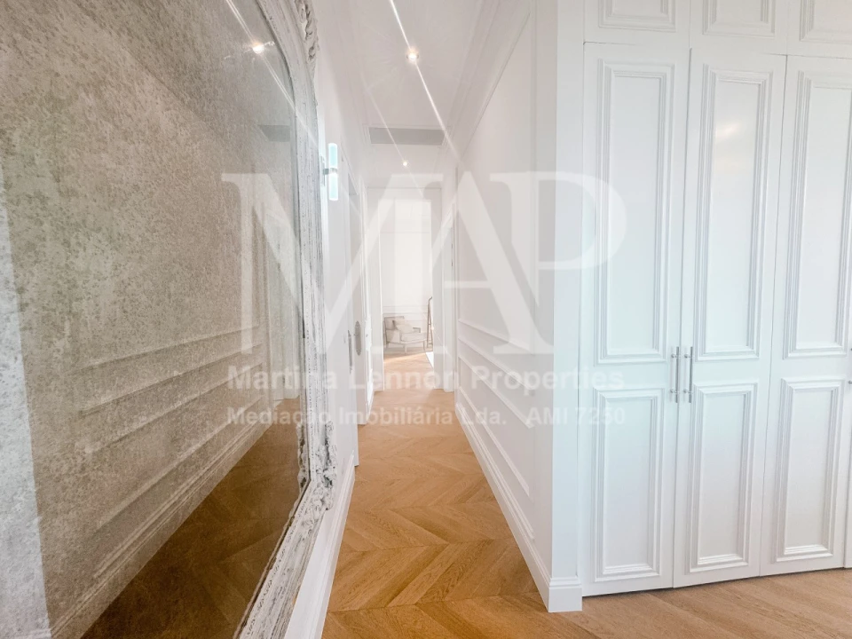 Moradia T6 para Venda em Santa Maria e São Miguel, São Martinho, São Pedro Penaferrim Foto 17