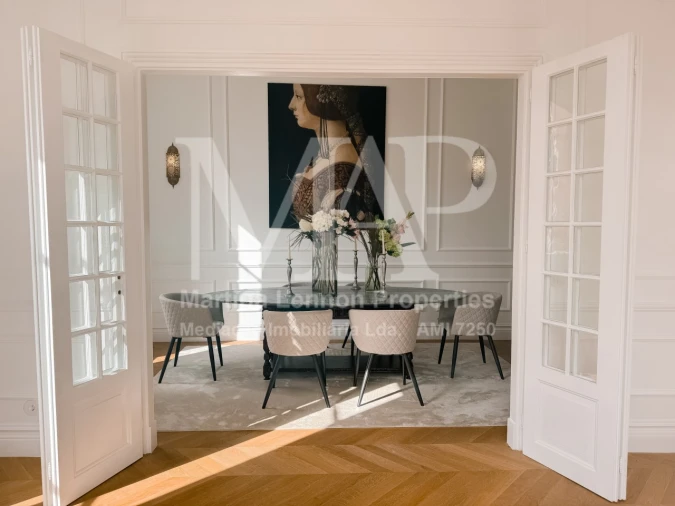 Moradia T6 para Venda em Santa Maria e São Miguel, São Martinho, São Pedro Penaferrim Foto 9