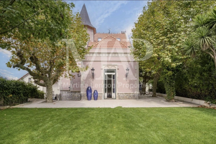 Moradia T6 para Venda em Santa Maria e São Miguel, São Martinho, São Pedro Penaferrim