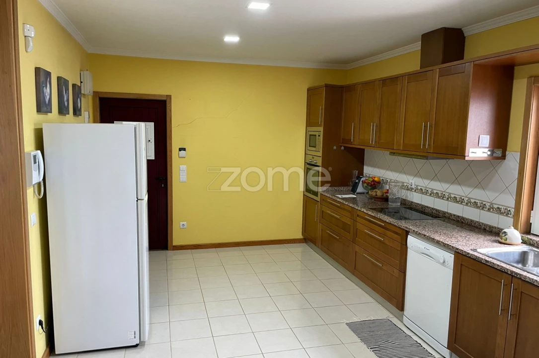Moradia T3 para Venda em Vimieiro Foto 8